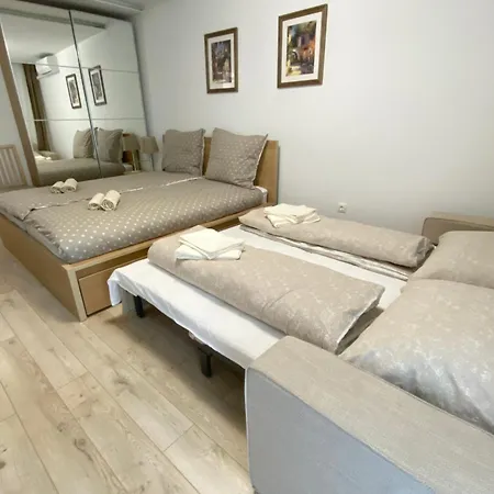 Vizipok Apartament *